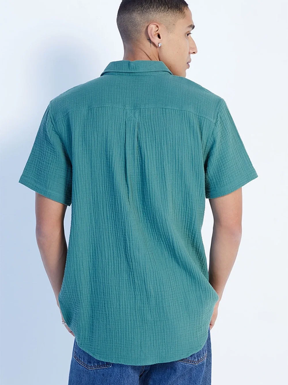 PacSun Men’s Green Textured Classic Camp Button Down Shirt